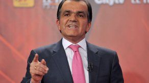 Fiscalía de Colombia interroga a excandidato presidencial por caso de espionaje