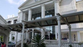 Hospital Susana Jones suspende servicio de tomografía por daño en un tubo