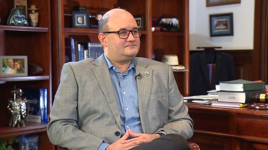 Cara a Cara con Alfredo Juncá,  magistrado del TE