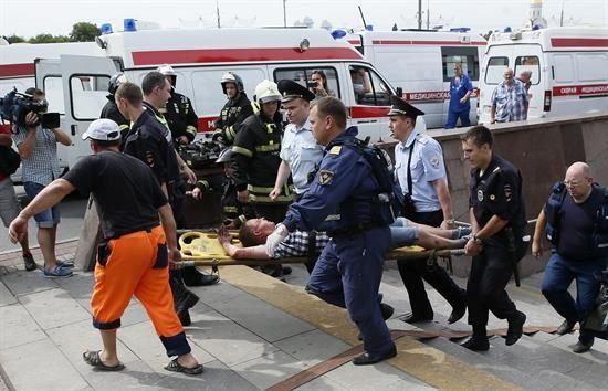 Doce muertos en un accidente de metro en Moscú