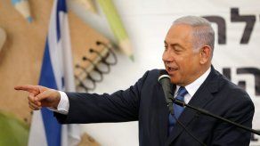 Primer ministro israelí inicia campaña atacando a la prensa