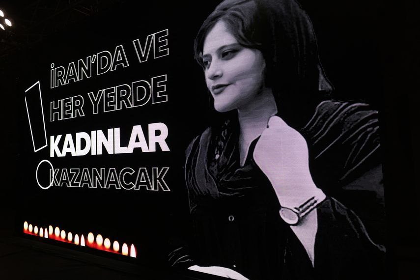 Los activistas afirman que sufrió una herida en la cabeza durante su detención.