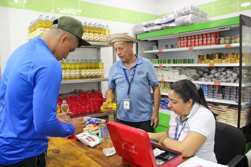 IMA modifica el horario de una de sus tiendas permanentes