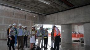 Ministra española de Fomento visita obras del Metro de Panamá