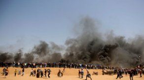 Gaza entierra a reportero muerto cuando cubría protestas