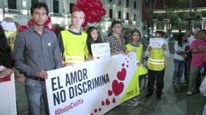Perú debate proyecto de unión civil para parejas homosexuales
