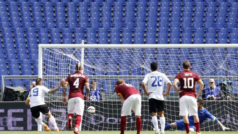 La Roma recupera segundo lugar con empate frente a Atalanta