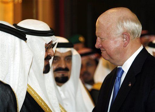 Arabia Saudí podría aumentar producción petrolera