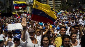 Panamá dice seguirá apoyando iniciativas para promover diálogo en Venezuela