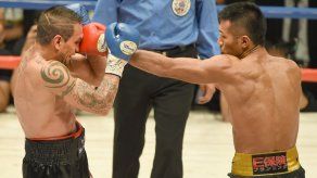 Japonés Uchiyama retiene título de súper pluma AMB