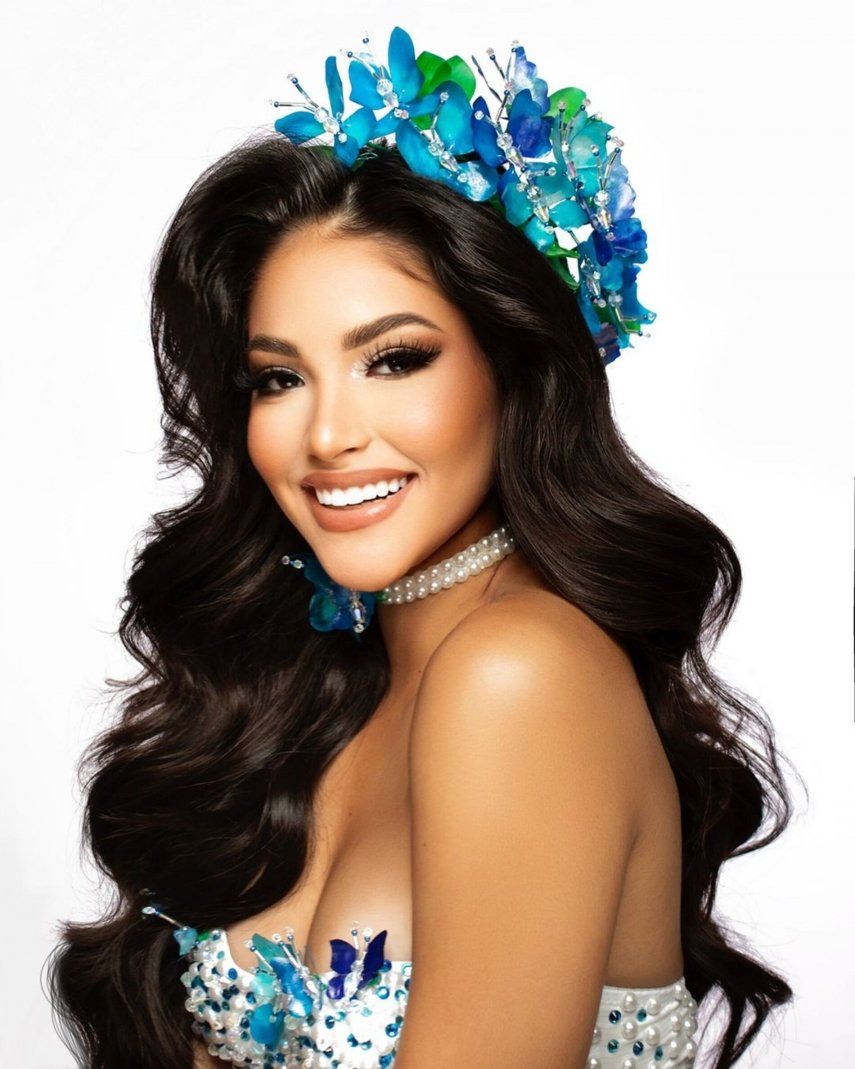 Calle Abajo de Las Tablas calienta motores para recibir el Año Nuevo.