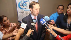 Panamá suspende compra de buques a Colombia