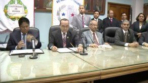 Minseg suscribe convenio para reforzar la seguridad en la Universidad de Panamá