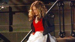 Sarah Jessica Parker (Carrie Bradshaw)