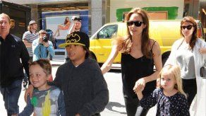 Los hijos de Angelina Jolie piensan que su madre es rara