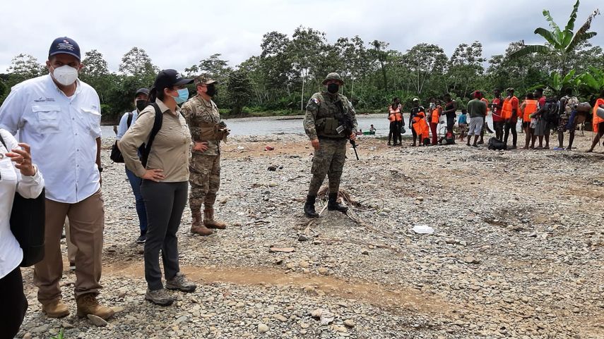 Migrantes en la provincia de Darién.
