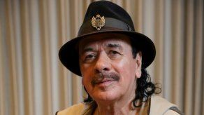 Carlos Santana: Afica Speaks es un disco dirigido a la luz del corazón