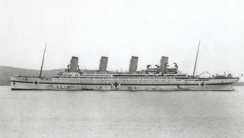 Barco gemelo del Titanic hundido en 1916