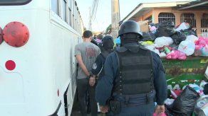 Más de 20 detenidos en operativo antipandillas en Juan Díaz Más de 20 detenidos en operativo antipandillas en Juan Díaz