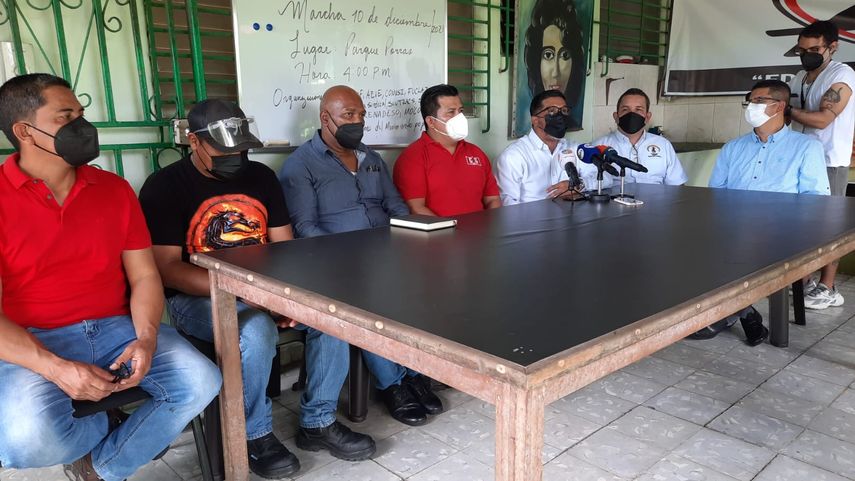 Gremios trabajadores exigen mejorar la calidad de vida del pueblo panameño.