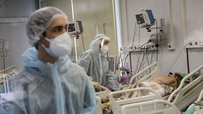 En un hospital de Rusia de cada 50 pacientes que ingresan por COVID-19, solo uno o dos están vacuandos.