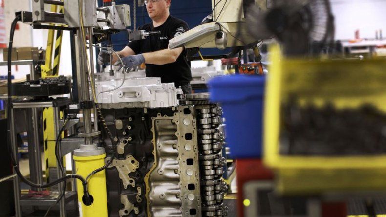 Crece la producción industrial en EEUU