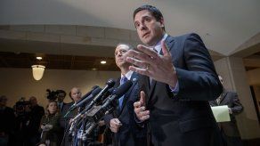 Legislador tiene tarea titánica: indagar nexos Trump-Rusia
