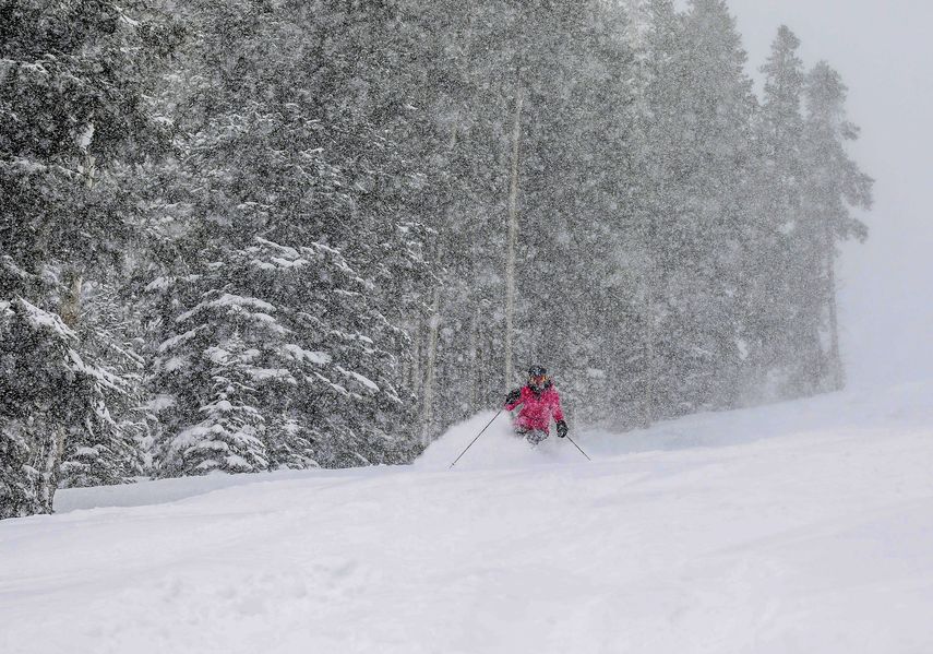 La advertencia de ventiscas del Servicio Meteorológico Nacional seguía vigente el jueves.