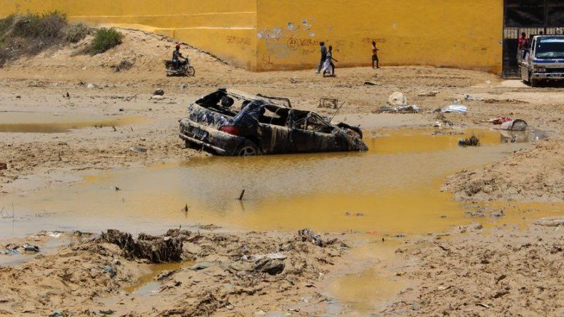 Lluvias torrenciales en Angola se cobran 64 muertos, entre ellos 35 niños