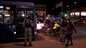 Militares refuerzan la seguridad en Bogotá ante ola de asaltos