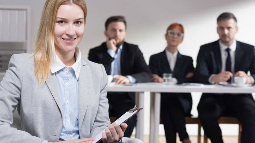 Postulación al empleo de la Embajada de Estados Unidos.