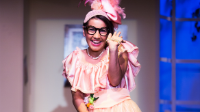 Humor para pasar un rato ameno: 5 mujeres con el mismo vestido