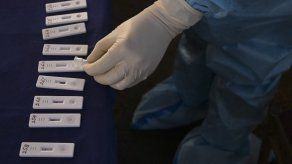 Los hisopados se siguen aplicando en todo el país para detectar más casos de COVID-19.