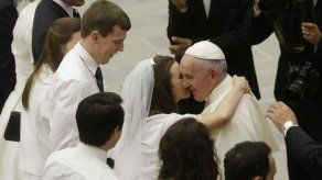 Papa: Acepten a católicos divorciados que vuelven a casarse Papa: Acepten a católicos divorciados que vuelven a casarse