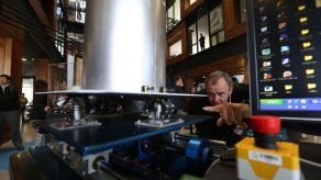 Crean en Chile dispositivo para proteger vinos de terremotos