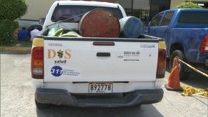 Detienen a varios sujetos por transportar droga en vehículo del Minsa