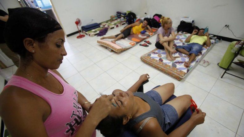 Panamá a la espera de que EEUU acepte revisar su ley migratoria con Cuba