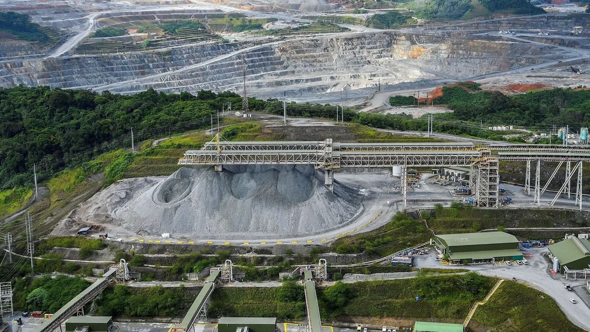Panamá perdió $5,500 millones tras la suspensión de Cobre Panamá Panamá perdió $5,500 millones tras la suspensión de Cobre Panamá