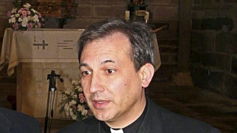 Vaticano ordena detención del prelado español Lucio Angel Vallejo por filtración de documentos