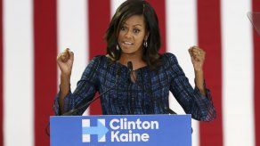 Michelle Obama se alza como gran defensora de Clinton