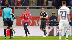 Jaime Penedo titular en último partido del año para Dinamo