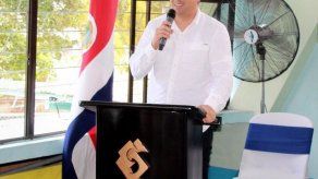 Ministro costarricense renuncia tras muerte de oficial que lo escoltaba