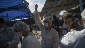 La variante también fue detectada en varios países de América del Sur, como Argentina, Chile, Uruguay, Bolivia, Perú y Venezuela.