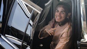 ¡Otra vez en problemas! Tekashi 6ix9ine enfrenta orden de arresto internaciona