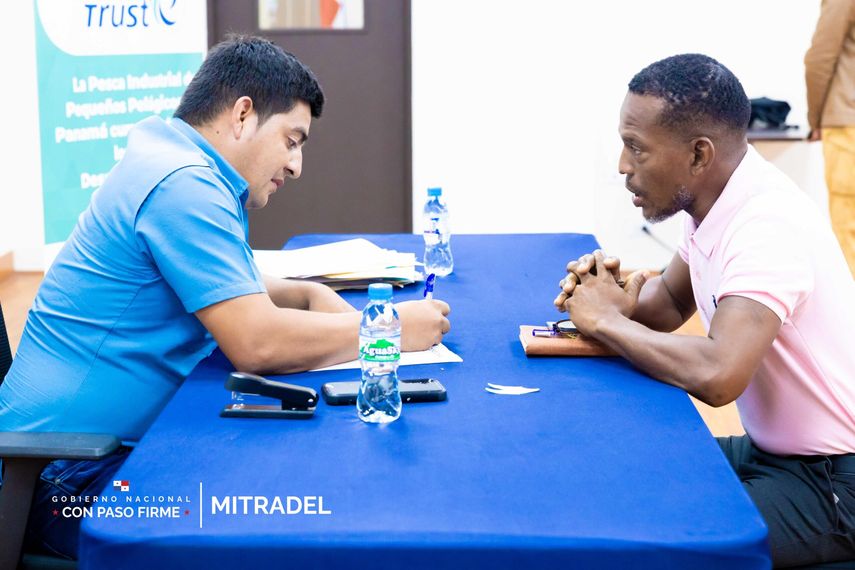 ¡Trabajo! Mitradel y empresa marítima ofrecen más de 40 oportunidades de empleo