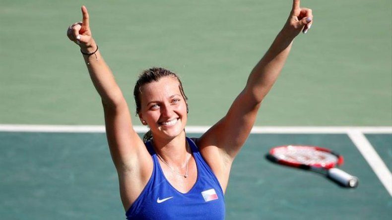 Kvitova sorprende a Halep y dirimirá la final con Cilbulkova
