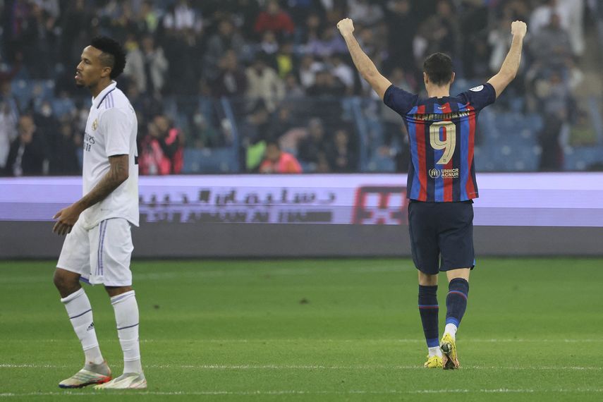 Robert Lewandowski anotó el segundo gol del Barcelona