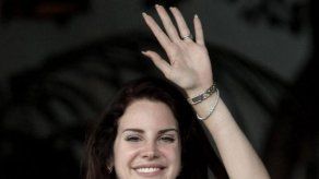 Lana del Rey interpretaría tema central de nuevo filme de James Bond