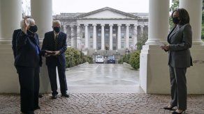 AP - MARTIN CRUTSINGER