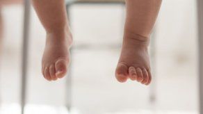 Mujer en EEUU mata a su bebé porque “no la escuchaba”